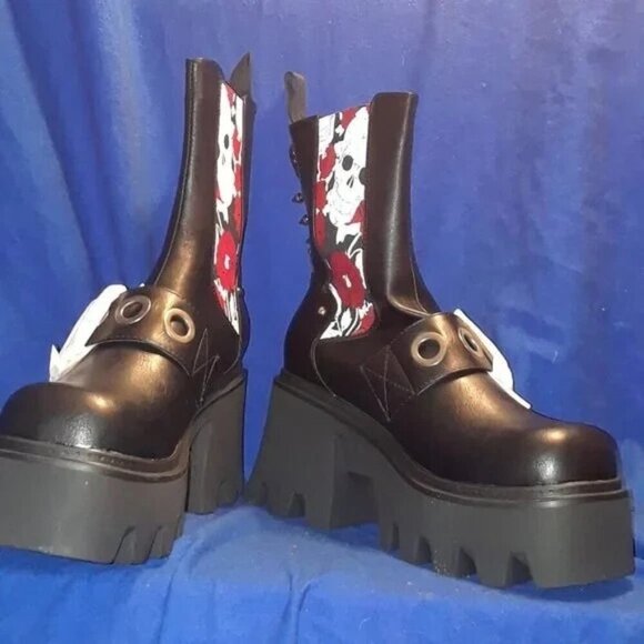 SKULLDUGARY PLATFORM ANKLE BOOTS FAST SHIPPING - Picture 1 of 2